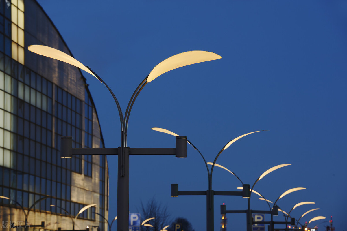 市政照明路灯的安装规定标准介绍